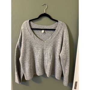 🌟 Oversized Cozy Gray H&M Sweater Size Medium